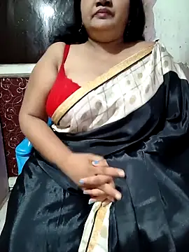 Snapshot of Swapna_Hyd chatting on September 22, 2025, 4:18 am Swapna Hyd online show from September 22, 2025, 4:18 am