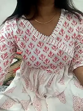 Snapshot of soni_yhakur chatting on April 9, 2026, 11:49 am soni yhakur online show from April 9, 2026, 11:49 am