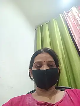 soni yhakur online show from May 17, 2026, 2:50 pm