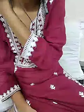 Anjana Lovely online show from October 25, 2025, 5:39 am