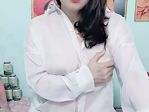 Spa-LinhLinh online show from May 12, 2026, 8:43 am