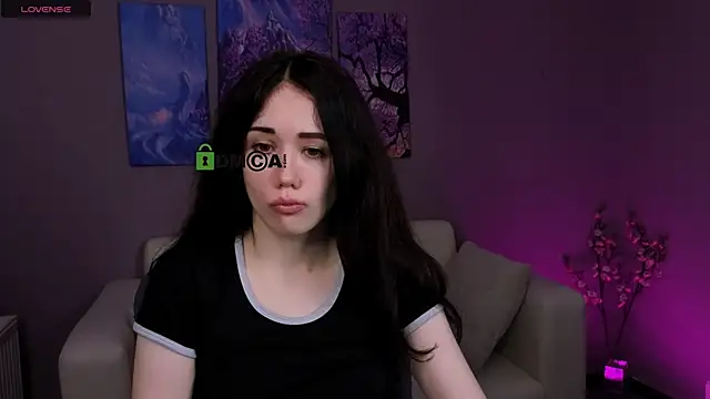 Snapshot of riley_sanders chatting on December 20, 2025, 8:22 pm riley sanders online show from December 20, 2025, 8:22 pm