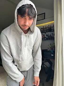 Gipsyboysteve online show from April 2, 2026, 12:12 pm