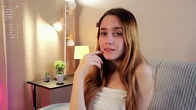 EarleneBrayton online show from November 6, 2025, 1:09 am