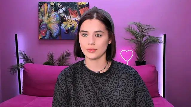 Snapshot of lil_angel_ chatting on October 27, 2025, 9:10 am lil angel online show from October 27, 2025, 9:10 am