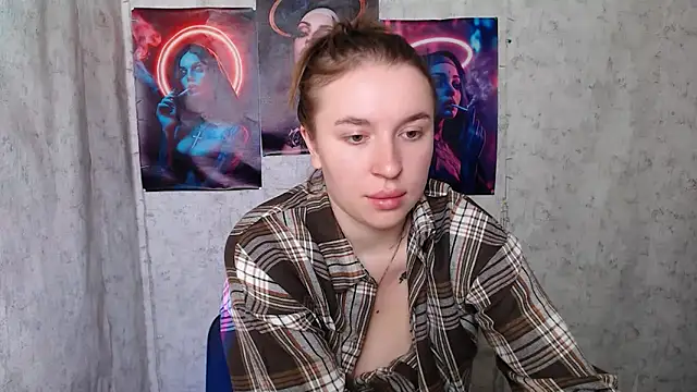 Snapshot of JuliaTopp_ chatting on September 11, 2025, 4:45 am JuliaTopp online show from September 11, 2025, 4:45 am