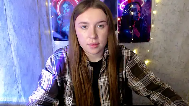 JuliaTopp  online show from February 16, 2026, 7:18 am