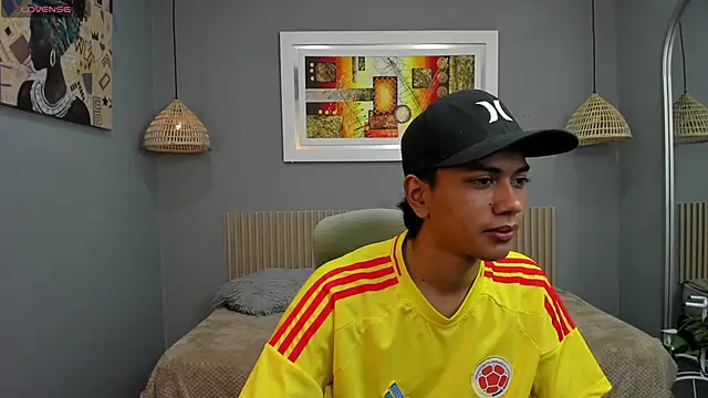 markbowie online show from October 2, 2025, 1:58 pm