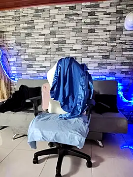 Snapshot of Masterblue_hot chatting on October 21, 2025, 10:31 pm Masterblue hot online show from October 21, 2025, 10:31 pm