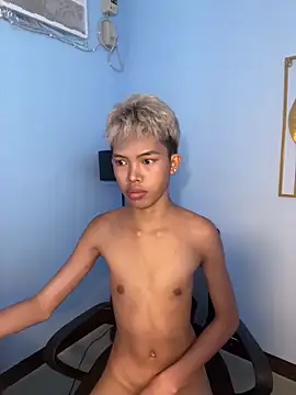 Snapshot of urcumjp chatting on February 2, 2026, 11:31 am urcumjp online show from February 2, 2026, 11:31 am