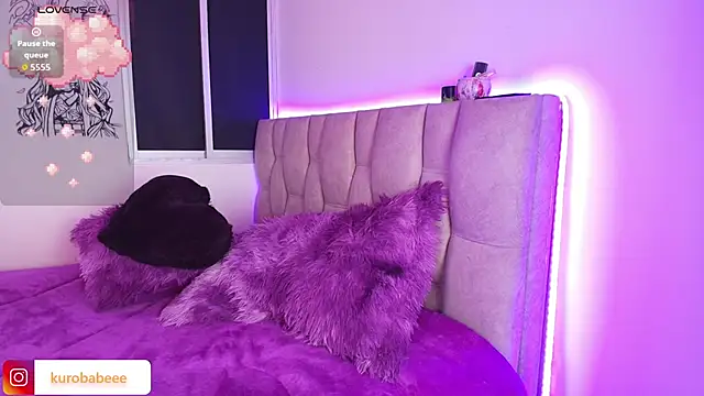 Snapshot of Kuro_Vall chatting on November 27, 2025, 3:23 pm Kuro Vall online show from November 27, 2025, 3:23 pm