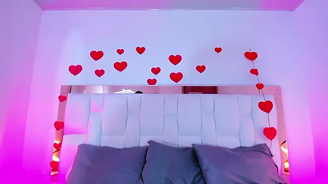 Snapshot of ZoeBarnett chatting on March 13, 2026, 6:13 pm ZoeBarnett online show from March 13, 2026, 6:13 pm