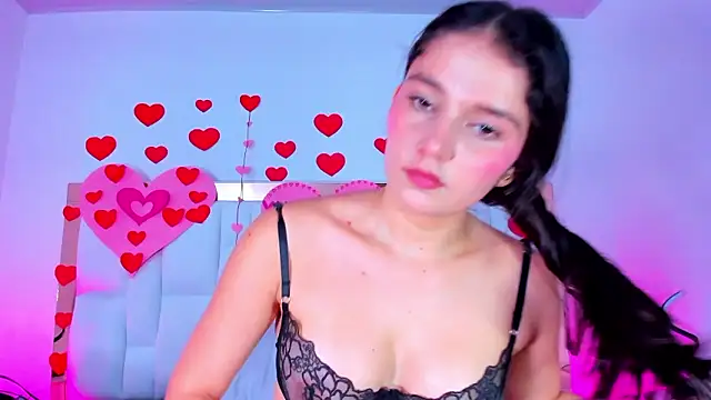 Snapshot of ZoeBarnett chatting on February 16, 2026, 6:17 pm ZoeBarnett online show from February 16, 2026, 6:17 pm