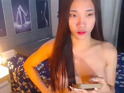 Snapshot of AsianDestroyer chatting on October 10, 2025, 2:01 am AsianDestroyer online show from October 10, 2025, 2:01 am