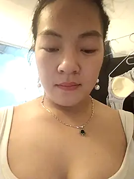 Snapshot of naop04 chatting on November 7, 2025, 11:52 pm naop04 online show from November 7, 2025, 11:52 pm