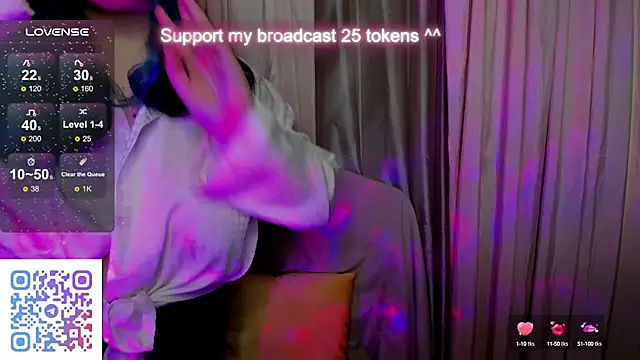 Alisa Monroe online show from October 5, 2025, 3:19 am