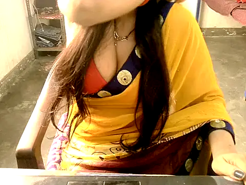 Snapshot of RIYA_SOOD chatting on October 22, 2025, 7:19 am RIYA SOOD online show from October 22, 2025, 7:19 am