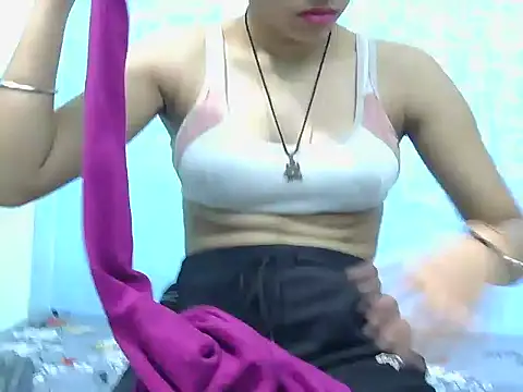 Snapshot of Miss_Muskan01 chatting on November 21, 2025, 4:44 am Miss Muskan01 online show from November 21, 2025, 4:44 am