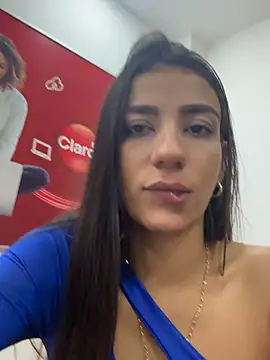 Snapshot of -juicy_ chatting on October 28, 2025, 10:52 pm -juicy  online show from October 28, 2025, 10:52 pm