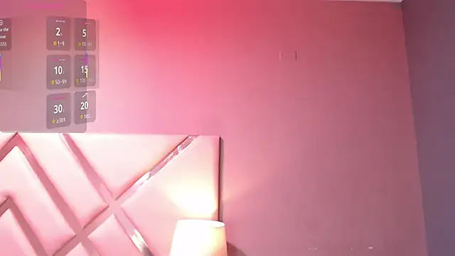 VioletLux online show from October 6, 2025, 7:58 pm