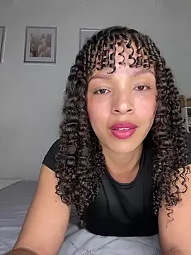 Snapshot of Yasmin777_ chatting on April 13, 2026, 12:14 am Yasmin777 online show from April 13, 2026, 12:14 am