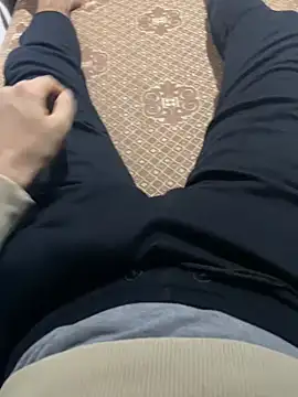 Anassal123 online show from November 3, 2025, 6:11 pm