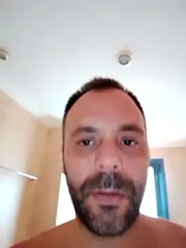 manchego85 online show from November 6, 2025, 4:11 pm