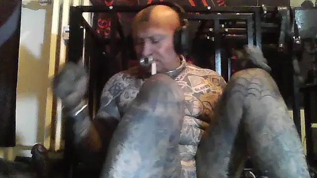 Snapshot of object857 chatting on February 4, 2026, 8:37 pm object857 online show from February 4, 2026, 8:37 pm