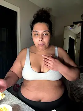 1n0nlythroat online show from January 16, 2026, 3:32 am