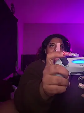 Snapshot of 1n0nlythroat chatting on November 2, 2025, 9:03 am 1n0nlythroat online show from November 2, 2025, 9:03 am