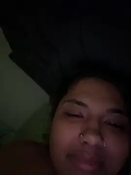 Snapshot of 1n0nlythroat chatting on November 28, 2025, 9:04 pm 1n0nlythroat online show from November 28, 2025, 9:04 pm