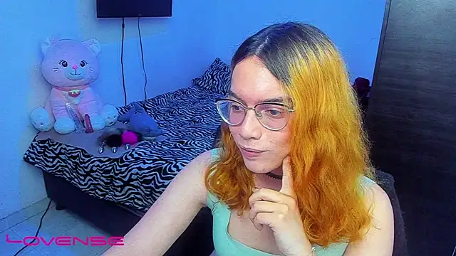 Snapshot of lillykittyy chatting on October 17, 2025, 11:39 pm lillykittyy online show from October 17, 2025, 11:39 pm