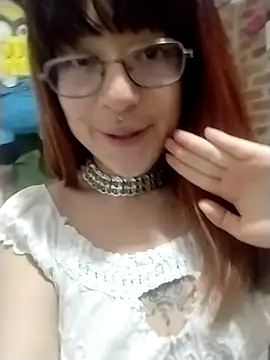 Snapshot of _Alaskamisa chatting on December 16, 2025, 5:00 am Alaskamisa online show from December 16, 2025, 5:00 am