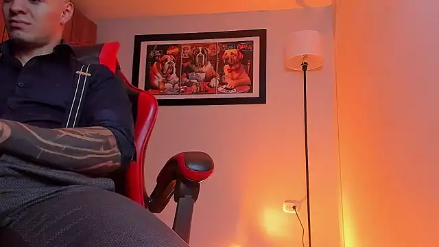 Snapshot of ALPHA_DOMINUS_ chatting on February 21, 2026, 4:14 am ALPHA DOMINUS online show from February 21, 2026, 4:14 am