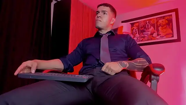 Snapshot of ALPHA_DOMINUS_ chatting on February 9, 2026, 3:59 am ALPHA DOMINUS online show from February 9, 2026, 3:59 am