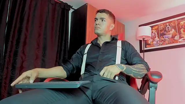 Snapshot of ALPHA_DOMINUS_ chatting on February 10, 2026, 5:17 am ALPHA DOMINUS online show from February 10, 2026, 5:17 am