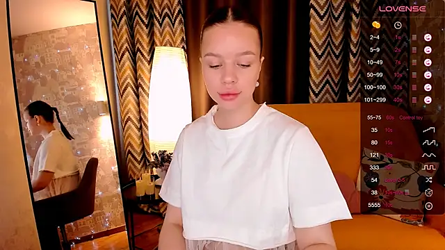 Snapshot of marydreams_ chatting on May 6, 2026, 4:05 am marydreams online show from May 6, 2026, 4:05 am
