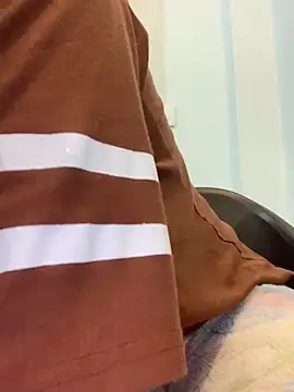 misharani00 online show from October 30, 2025, 1:48 am