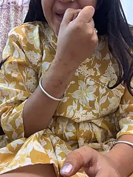 misharani00 online show from October 15, 2025, 1:48 am