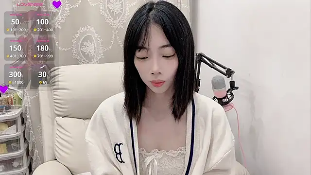 Snapshot of tuantuanle chatting on April 27, 2026, 3:43 pm tuantuanle online show from April 27, 2026, 3:43 pm