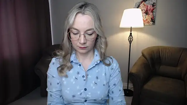 Snapshot of Ava_Elior chatting on March 23, 2026, 10:37 am Ava Elior online show from March 23, 2026, 10:37 am