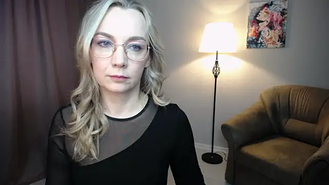 Ava Elior online show from February 5, 2026, 11:17 am