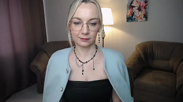 Snapshot of Ava_Elior chatting on March 31, 2026, 11:34 am Ava Elior online show from March 31, 2026, 11:34 am