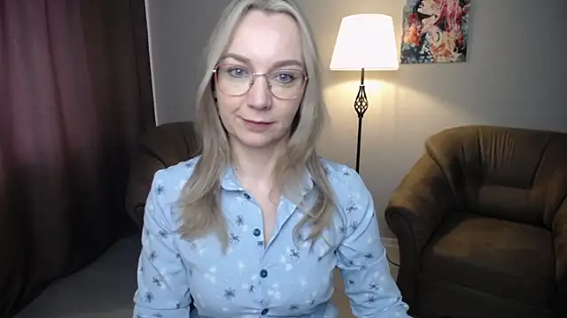 Snapshot of Ava_Elior chatting on March 14, 2026, 10:43 am Ava Elior online show from March 14, 2026, 10:43 am