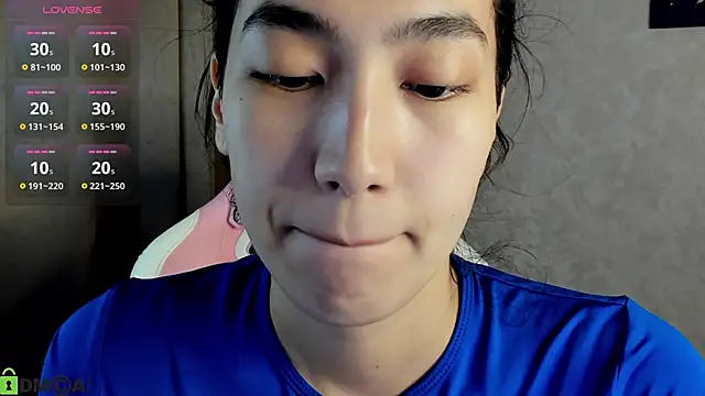 FlirtyAura online show from November 25, 2025, 2:12 am