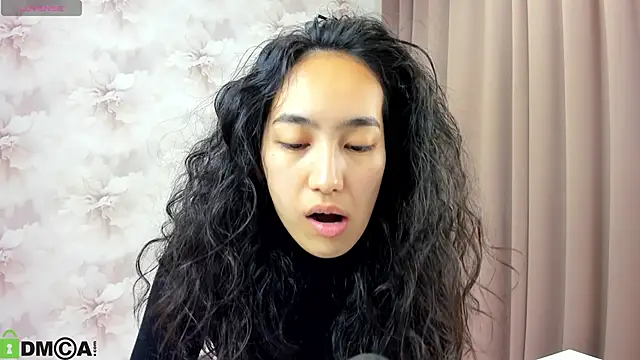 FlirtyAura online show from October 2, 2025, 2:59 am