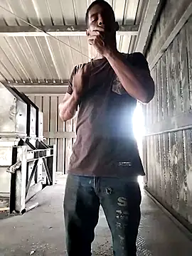 Snapshot of Kesurra chatting on March 10, 2026, 7:18 pm Kesurra online show from March 10, 2026, 7:18 pm