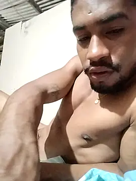 Snapshot of Kesurra chatting on April 7, 2026, 1:40 am Kesurra online show from April 7, 2026, 1:40 am