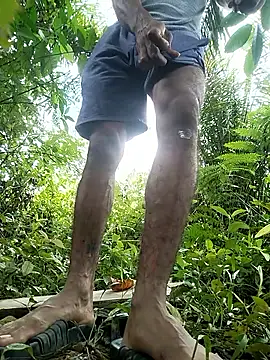 Snapshot of Kesurra chatting on March 15, 2026, 6:48 pm Kesurra online show from March 15, 2026, 6:48 pm