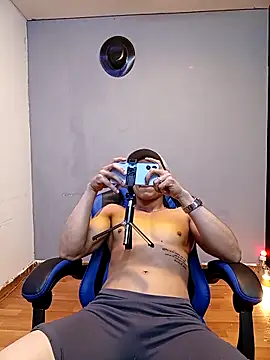 jhonny thes28 online show from February 18, 2026, 3:04 am